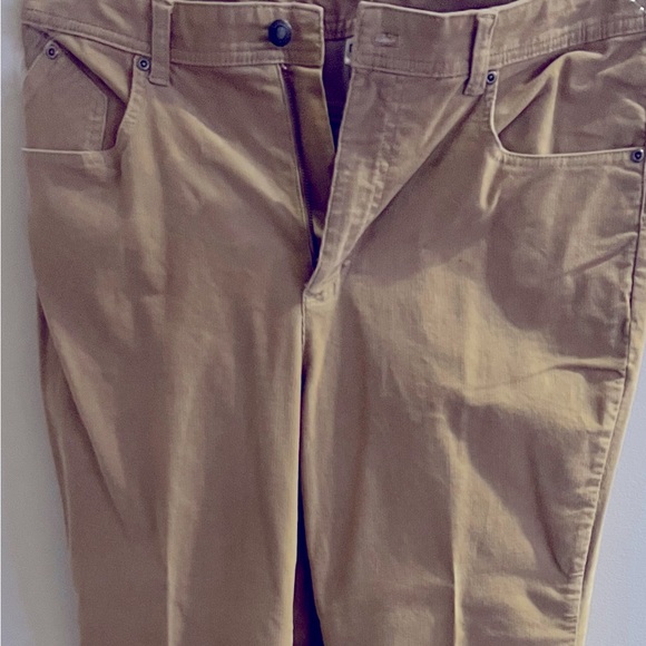 Chicos khaki pants - Picture 1 of 5